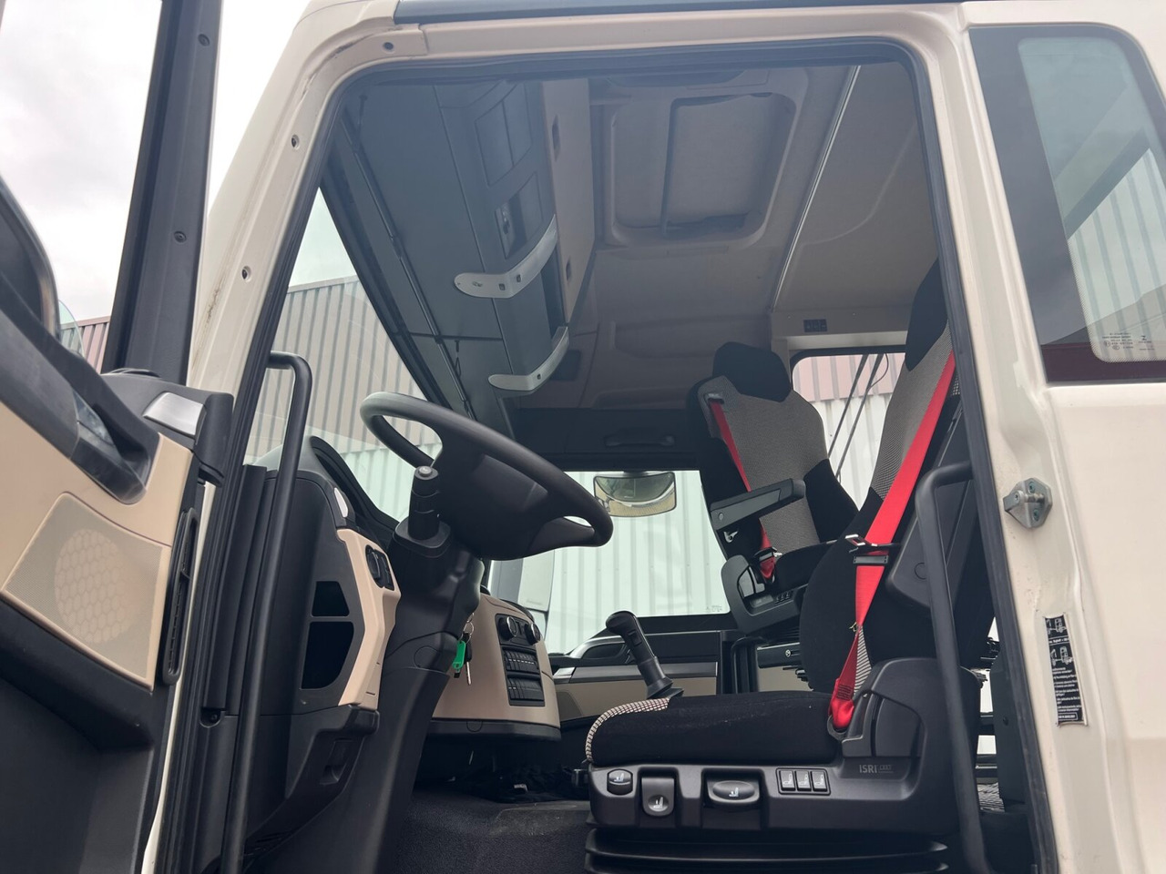 MAN TGS 33.360 6x4 BB TGS 33.360 6x4 BB, Häckslerkabine, NMV Nebenantrieb - Грузовик-шасси: фото 2 MAN TGS 33.360 6x4 BB TGS 33.360 6x4 BB, Häckslerkabine, NMV Nebenantrieb - Грузовик-шасси: фото 2