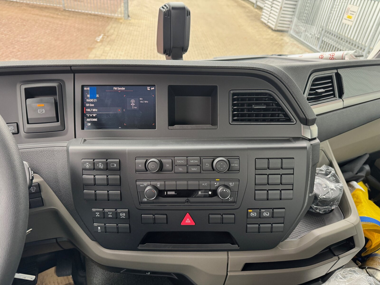 MAN TGS 33.440 6x4 BB TGS 33.440 6x4 BB, Bordmatik, mehrfach vorhanden! - Самосвал: фото 2 MAN TGS 33.440 6x4 BB TGS 33.440 6x4 BB, Bordmatik, mehrfach vorhanden! - Самосвал: фото 2