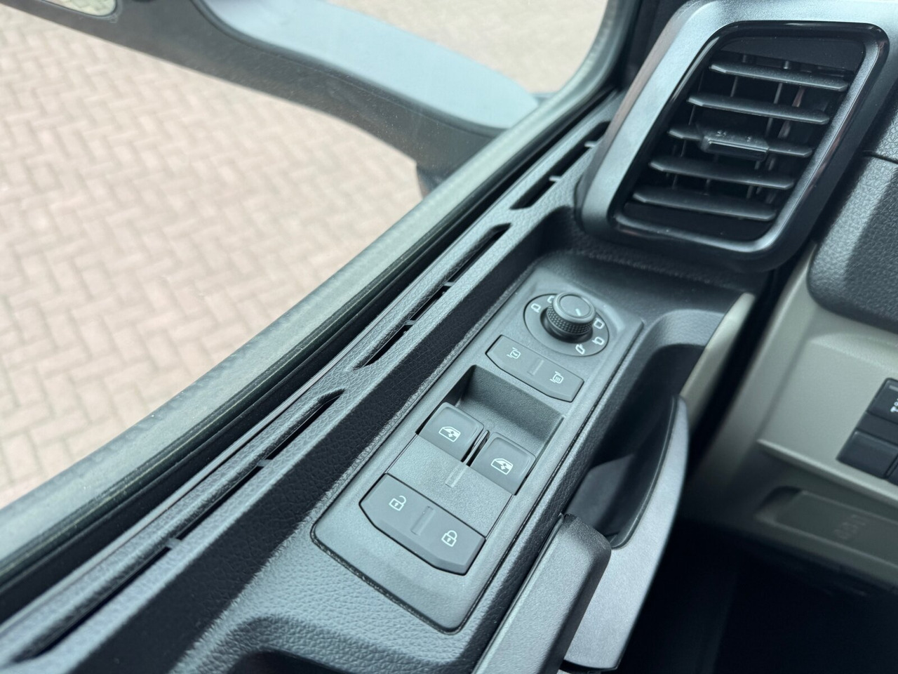 MAN TGS 33.440 6x4 BB TGS 33.440 6x4 BB, Bordmatik, mehrfach vorhanden! - Самосвал: фото 4 MAN TGS 33.440 6x4 BB TGS 33.440 6x4 BB, Bordmatik, mehrfach vorhanden! - Самосвал: фото 4