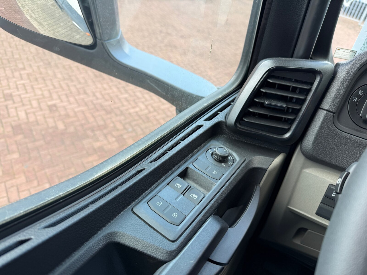 MAN TGS 33.440 6x6 BB CH TGS 33.440 6x6 BB CH, Hohe Bauart, Nebenantrieb - Грузовик-шасси: фото 5 MAN TGS 33.440 6x6 BB CH TGS 33.440 6x6 BB CH, Hohe Bauart, Nebenantrieb - Грузовик-шасси: фото 5