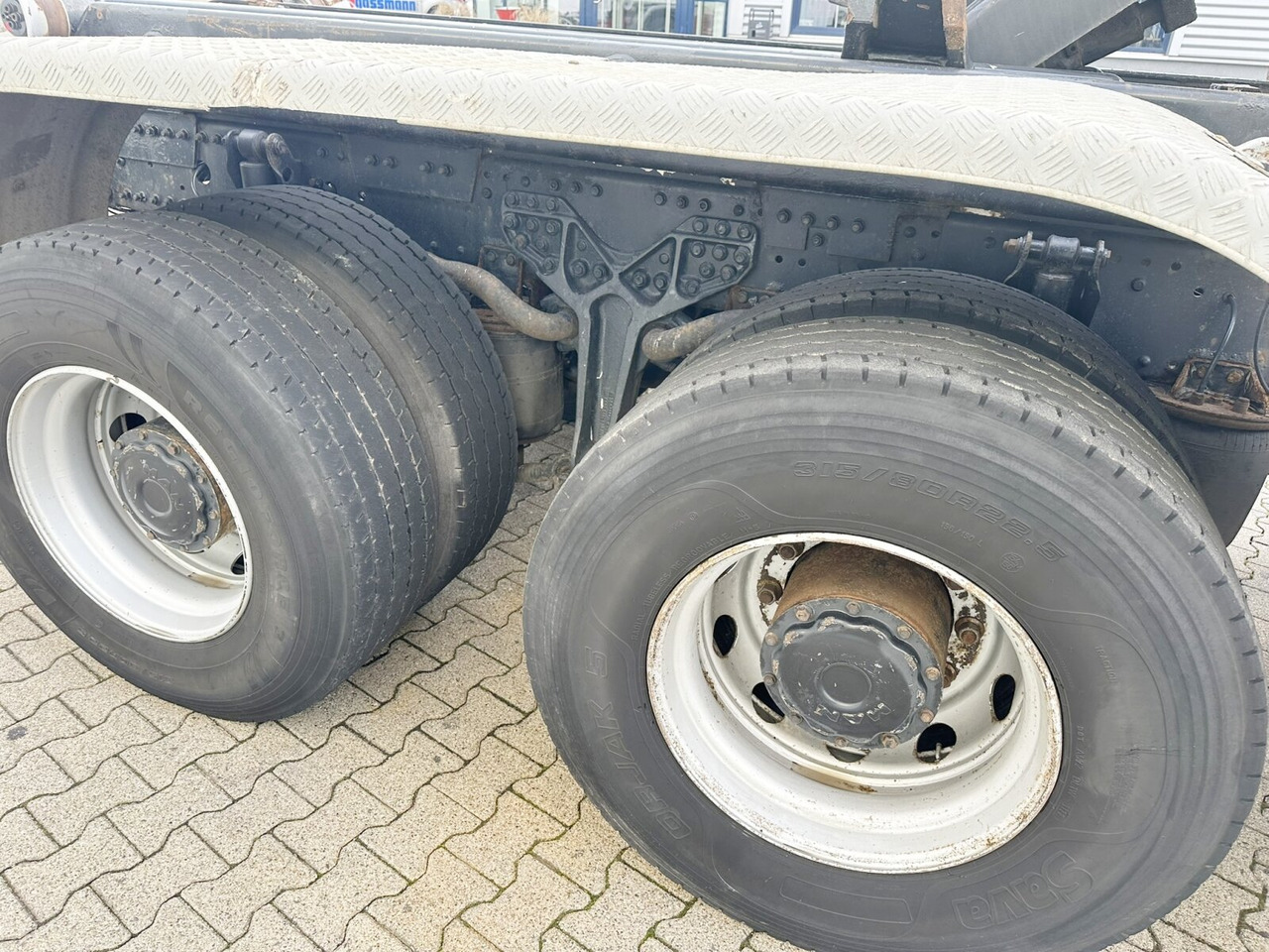 MAN TGS 35.480 8x4 BL TGS 35.480 8x4 BL - Крюковой мультилифт: фото 4 MAN TGS 35.480 8x4 BL TGS 35.480 8x4 BL - Крюковой мультилифт: фото 4