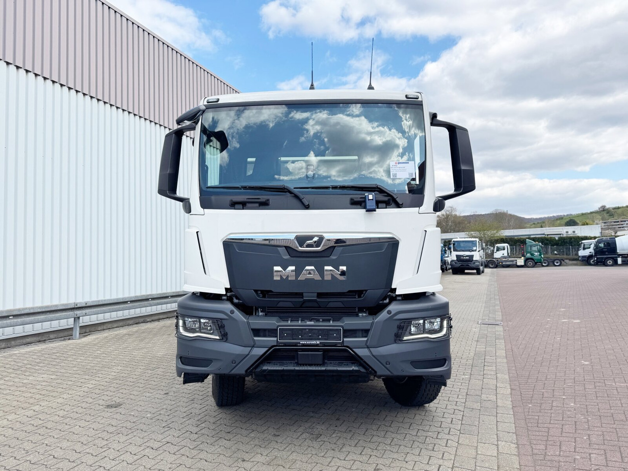 MAN TGS 41.440/480 8x4 BB TGS 41.440/480 8x4 BB - Крюковой мультилифт: фото 2 MAN TGS 41.440/480 8x4 BB TGS 41.440/480 8x4 BB - Крюковой мультилифт: фото 2