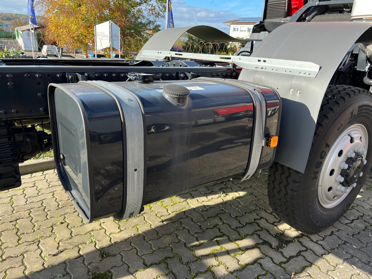 Новый Грузовик-цистерна MAN TGS 41.480 8X6 BB TGS 41.480 8X6 BB, ca. 25.000l mit Separatpumpe: фото 15