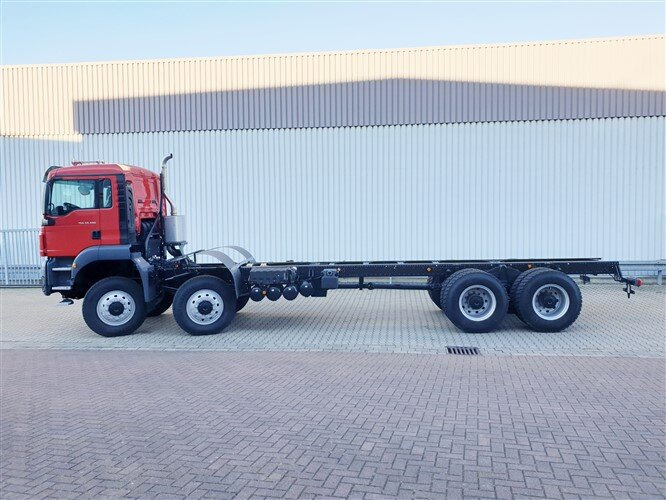 Новый Грузовик-цистерна MAN TGS 41.480 8X6 BB TGS 41.480 8X6 BB, ca. 25.000l mit Separatpumpe: фото 8