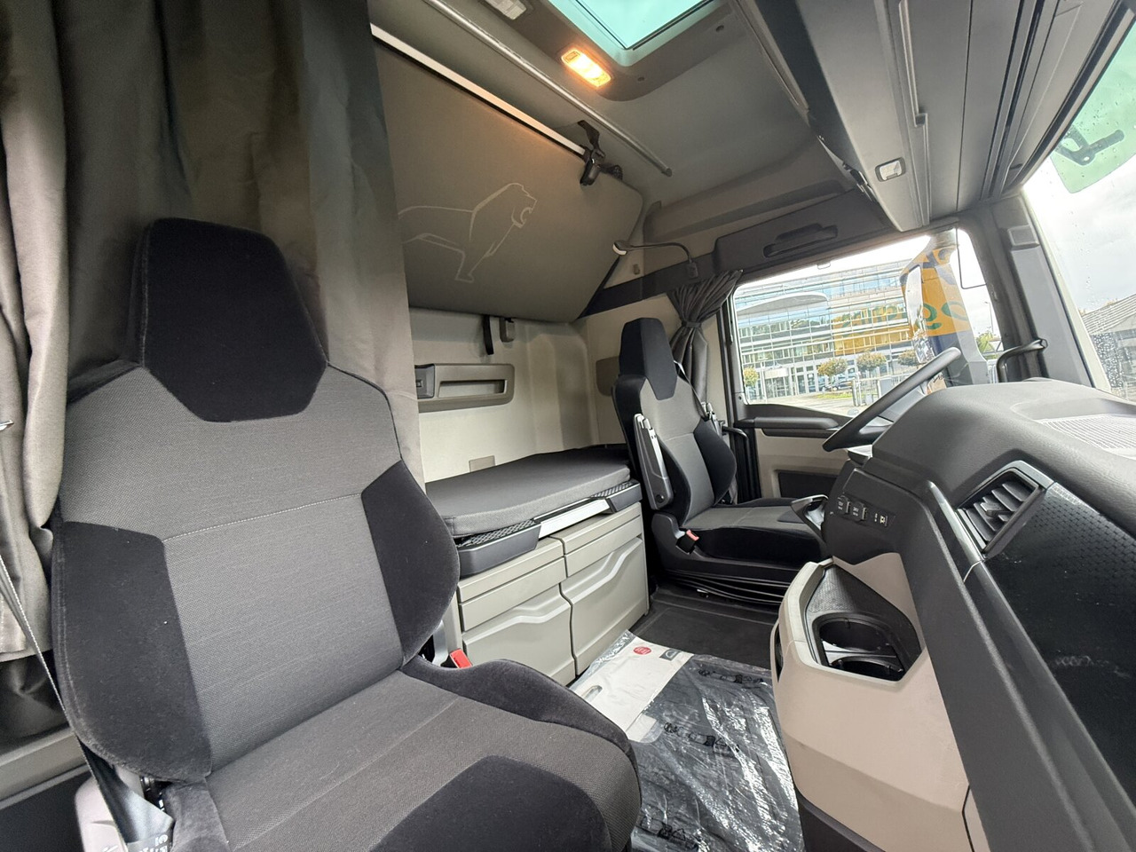 MAN TGX 26.470 6x2-4 BL TGX 26.470 6x2-4 BL, Lenk-/Liftachse, Retarder, Navi, Heckkran Atlas AK 170.2-A2 - Автоманипулятор, Грузовик бортовой/ Платформа: фото 2 MAN TGX 26.470 6x2-4 BL TGX 26.470 6x2-4 BL, Lenk-/Liftachse, Retarder, Navi, Heckkran Atlas AK 170.2-A2 - Автоманипулятор, Грузовик бортовой/ Платформа: фото 2