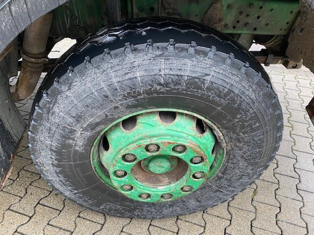 Mercedes-Benz 2635 6x4 2635 6x4, V8-Motor - Самосвал: фото 4 Mercedes-Benz 2635 6x4 2635 6x4, V8-Motor - Самосвал: фото 4