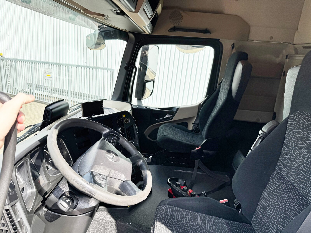 Автоманипулятор Mercedes-Benz Actros 1836 L 4x2 Actros 1836 L 4x2, Glastransporter, Heckkran Palfinger Pk 12002-EH, Funk: фото 7