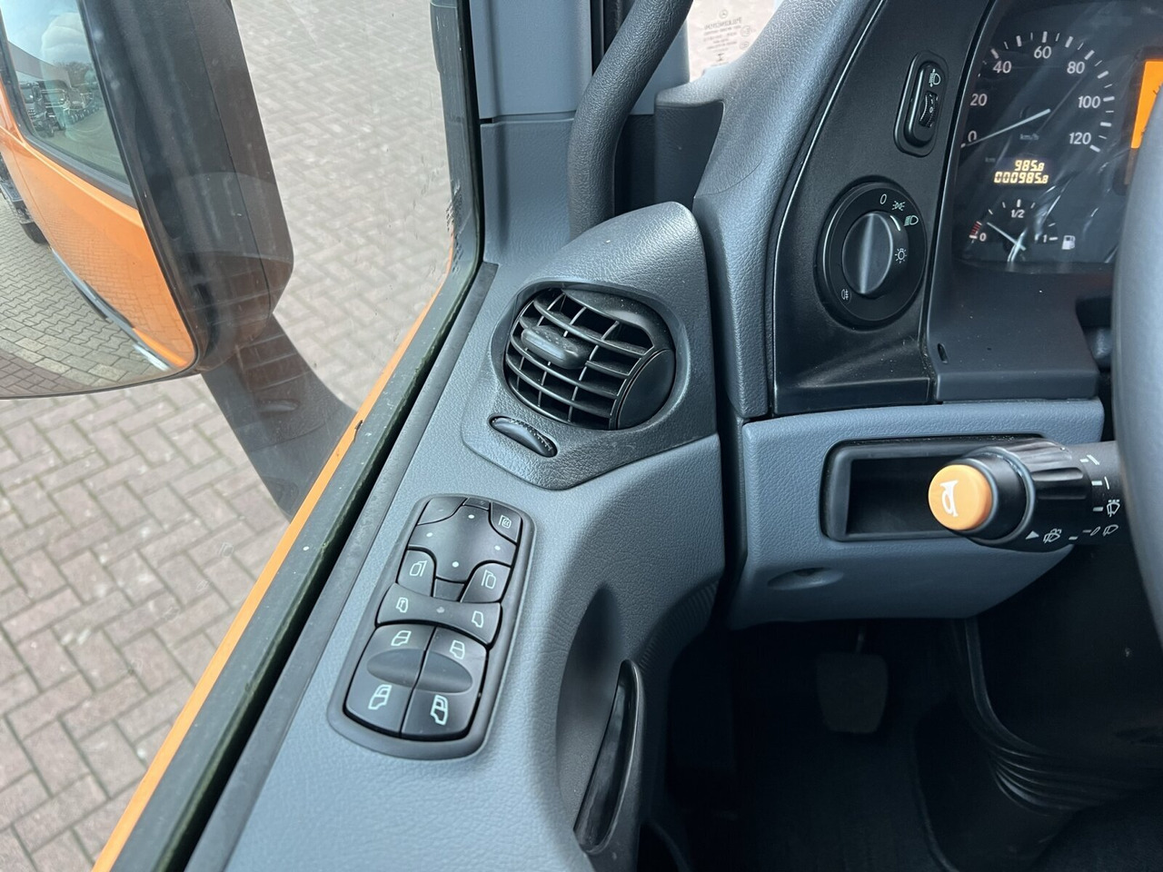 Новый Грузовик-шасси Mercedes-Benz Actros 2141 K 4x2 Actros 2141 K 4x2: фото 6