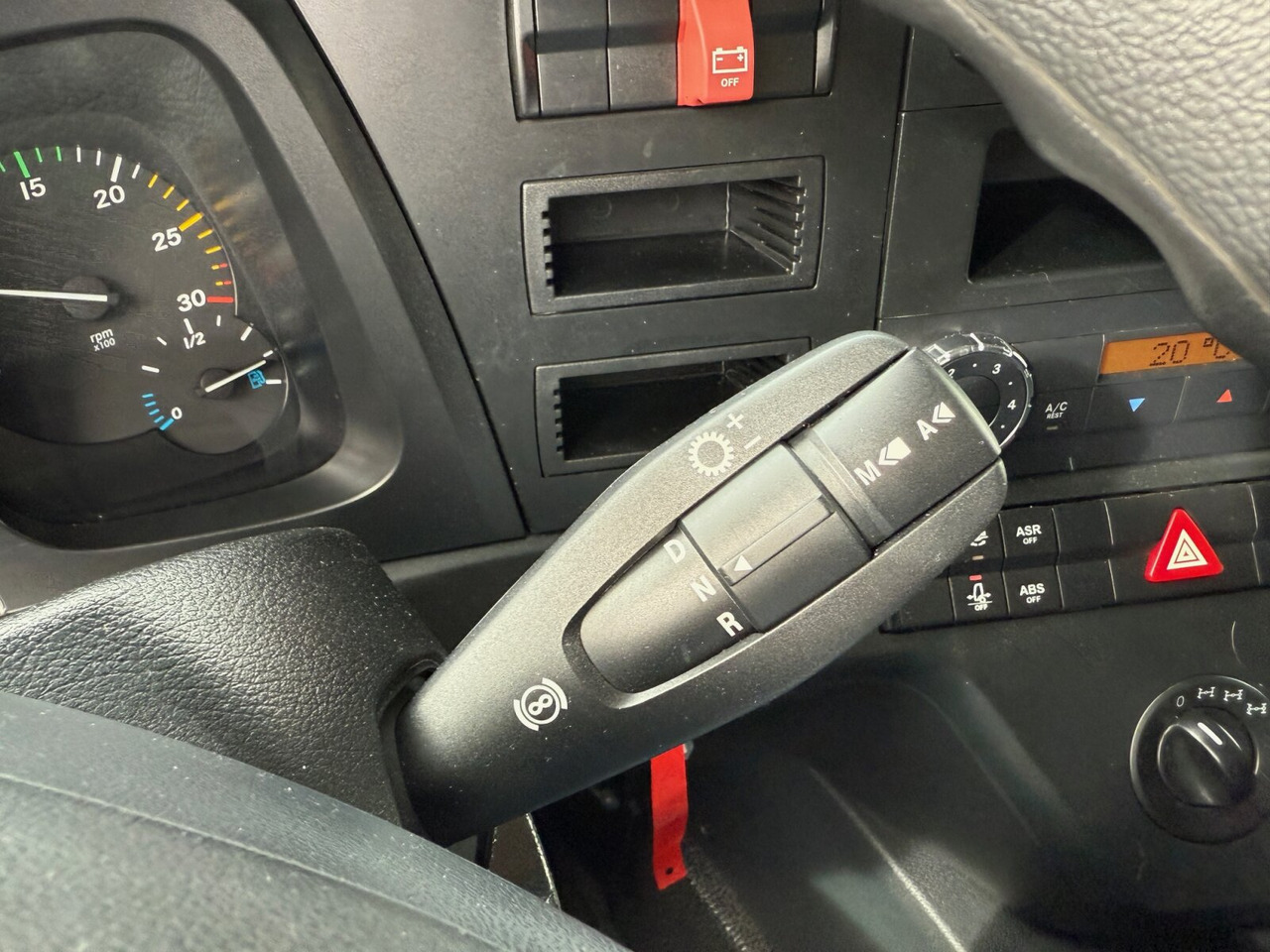 Mercedes-Benz Arocs 1827/30 A 4x4 Arocs 1827/30 A 4x4, mehrfach vorhanden! - Грузовик-шасси: фото 4 Mercedes-Benz Arocs 1827/30 A 4x4 Arocs 1827/30 A 4x4, mehrfach vorhanden! - Грузовик-шасси: фото 4