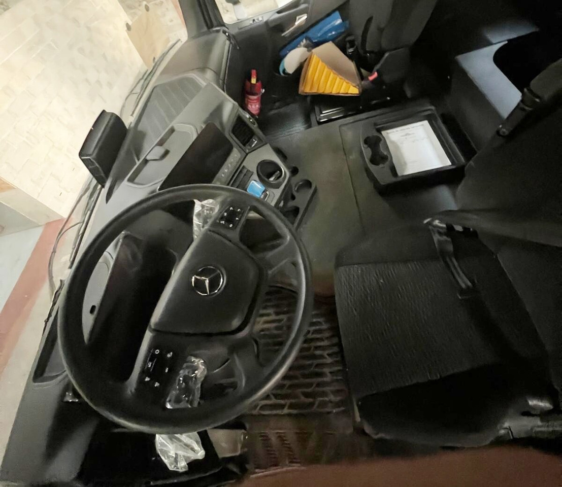 Mercedes-Benz Arocs 1840 K 4x2 Arocs 1840 K 4x2, MultimediaCockpit, 2x Nebenantrieb, NMV & Motorabtrieb в лизинг Mercedes-Benz Arocs 1840 K 4x2 Arocs 1840 K 4x2, MultimediaCockpit, 2x Nebenantrieb, NMV & Motorabtrieb: фото 8