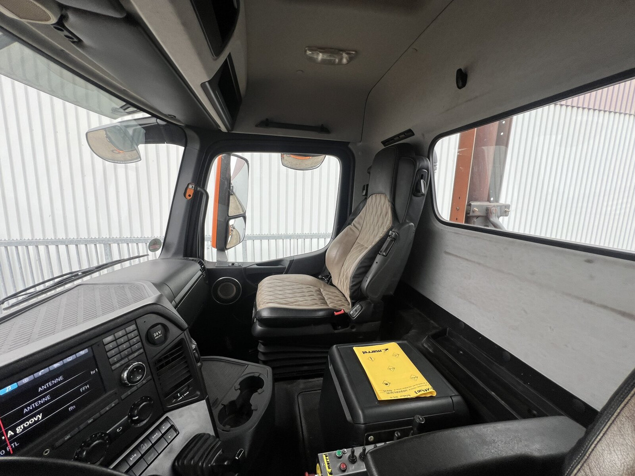 Крюковой мультилифт Mercedes-Benz Arocs 2552 L 6x2 Arocs 2552 L 6x2, Lenk-/Liftachse: фото 6