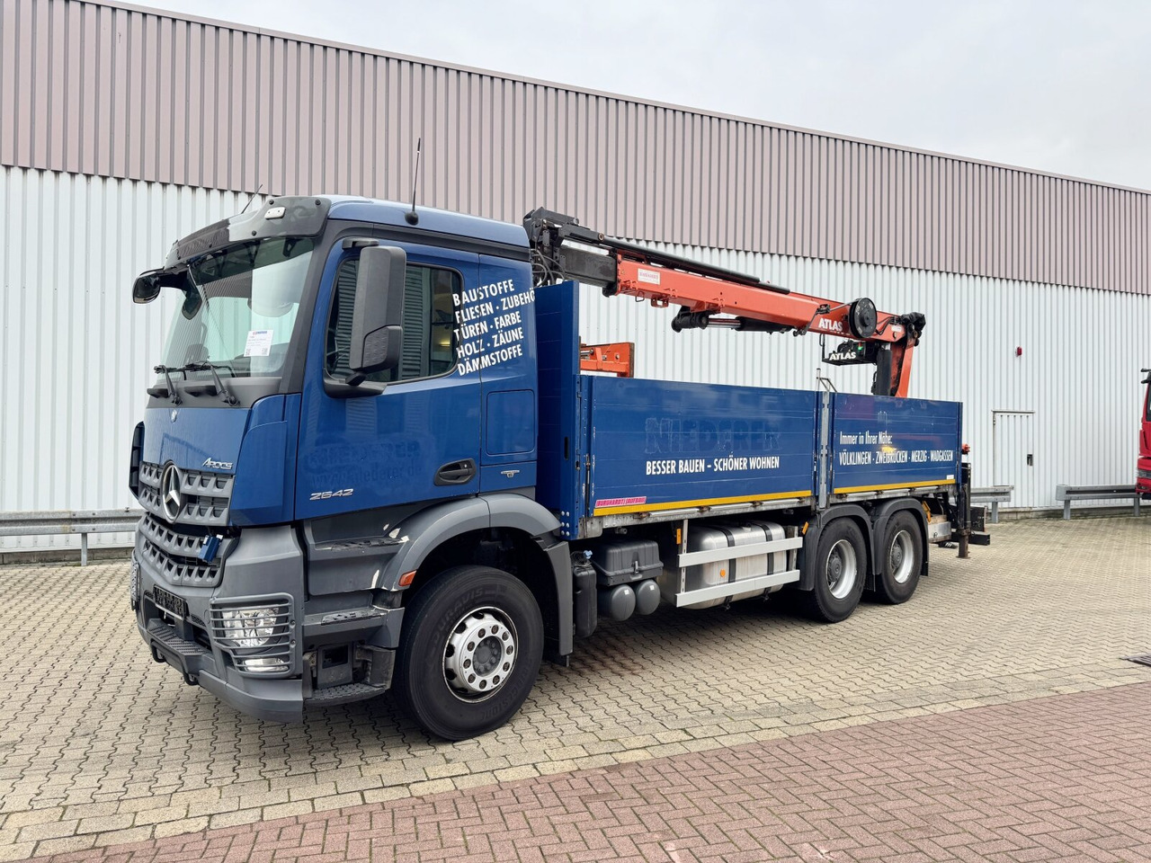 Автоманипулятор, Грузовик бортовой/ Платформа Mercedes-Benz Arocs 2642 6x4 Arocs 2642 6x4 mit Heckkran Atlas AK 186.3 V-2: фото 8