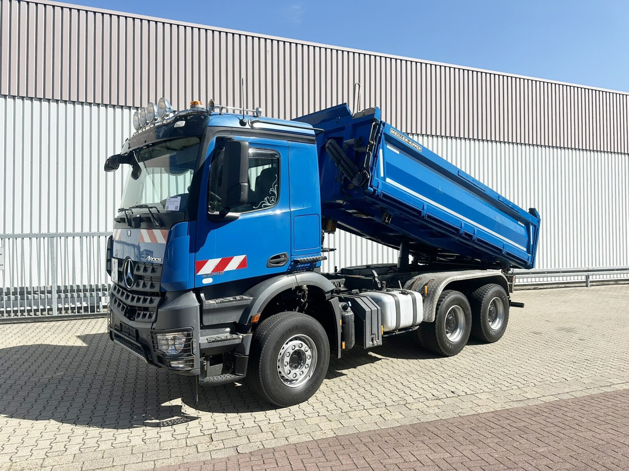 Mercedes-Benz Arocs 2645 K 6x4 Arocs 2645 K 6x4, Retarder - Самосвал: фото 1 Mercedes-Benz Arocs 2645 K 6x4 Arocs 2645 K 6x4, Retarder - Самосвал: фото 1