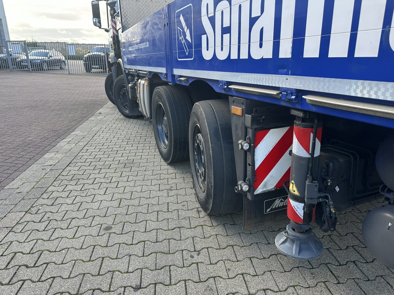 Mercedes-Benz Arocs 3245 L 8x2/6 Arocs 3245 L 8x2/6, Kran Fassi F 545 RA 2.26 XE, Jib, Funk, 29,7 m - 400 kg - Автоманипулятор, Грузовик бортовой/ Платформа: фото 3 Mercedes-Benz Arocs 3245 L 8x2/6 Arocs 3245 L 8x2/6, Kran Fassi F 545 RA 2.26 XE, Jib, Funk, 29,7 m - 400 kg - Автоманипулятор, Грузовик бортовой/ Платформа: фото 3