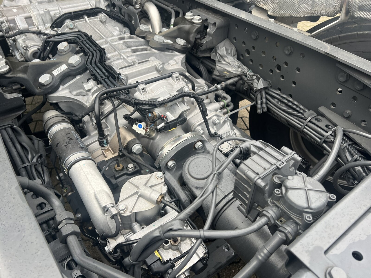 Новый Самосвал Mercedes-Benz Arocs 3251 L 8x4/4 Arocs 3251 L 8x4/4, Motorabtrieb: фото 14