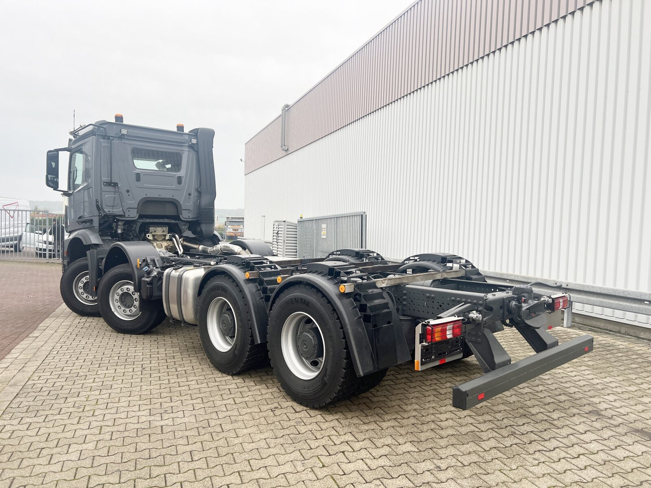 Новый Крюковой мультилифт Mercedes-Benz Arocs 3251 L 8x4/4 Arocs 3251 L 8x4/4, Motorabtrieb: фото 12