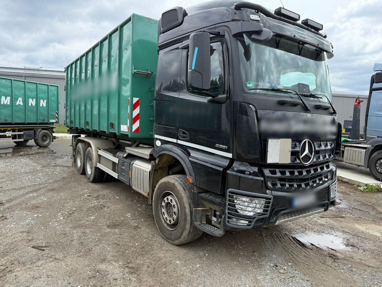 Mercedes-Benz Arocs 3351 6x4 Arocs 3351 6x4, Grounder, Retarder, Multimedia Cockpit, StreamSpace - Крюковой мультилифт: фото 1 Mercedes-Benz Arocs 3351 6x4 Arocs 3351 6x4, Grounder, Retarder, Multimedia Cockpit, StreamSpace - Крюковой мультилифт: фото 1