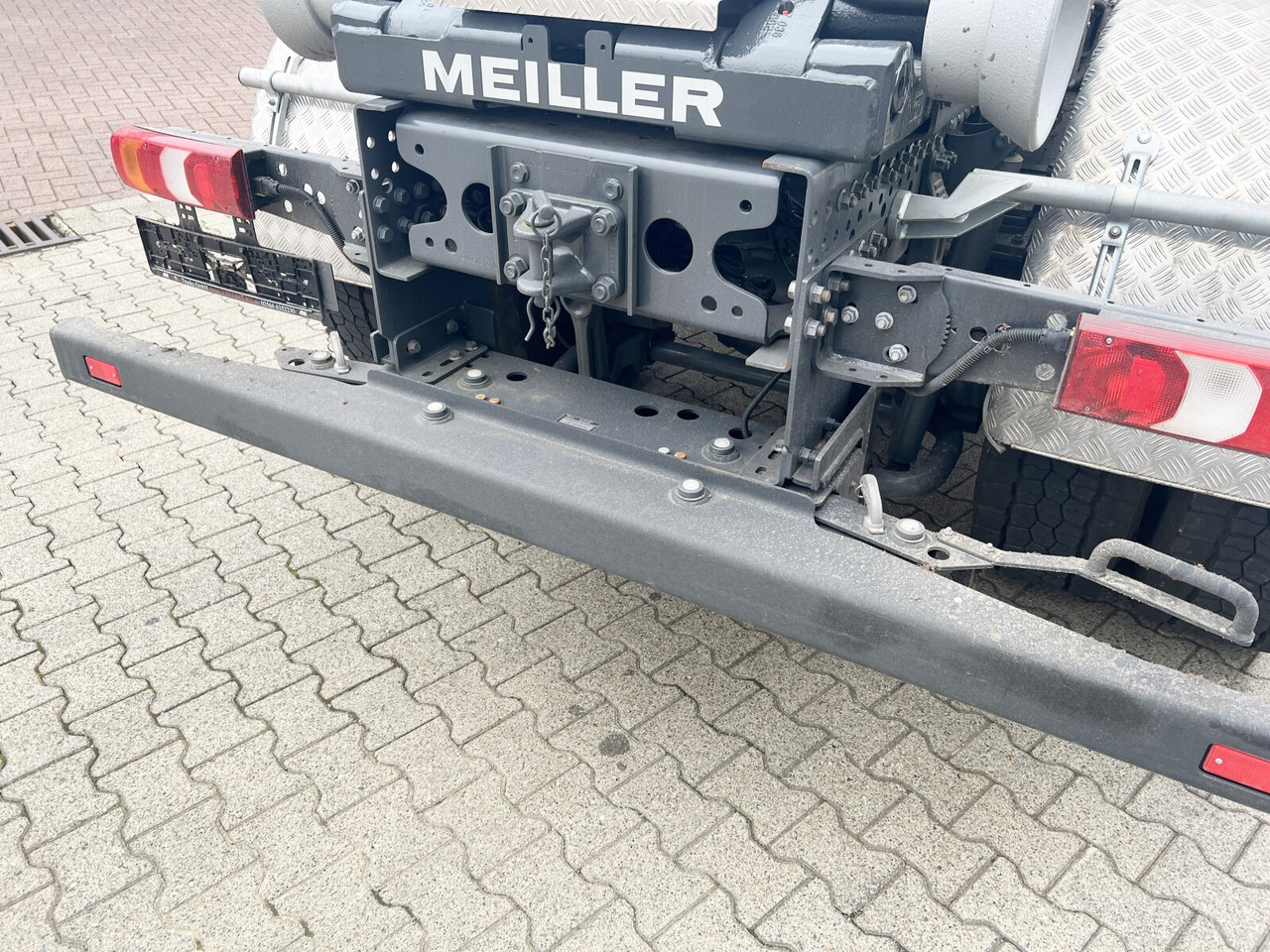 Mercedes-Benz Arocs 4142/48 8x4/4 Arocs 4142/48 8x4/4, Grounder, Meiller RS26 62-K, Funk, Motorabtrieb - Крюковой мультилифт: фото 3 Mercedes-Benz Arocs 4142/48 8x4/4 Arocs 4142/48 8x4/4, Grounder, Meiller RS26 62-K, Funk, Motorabtrieb - Крюковой мультилифт: фото 3