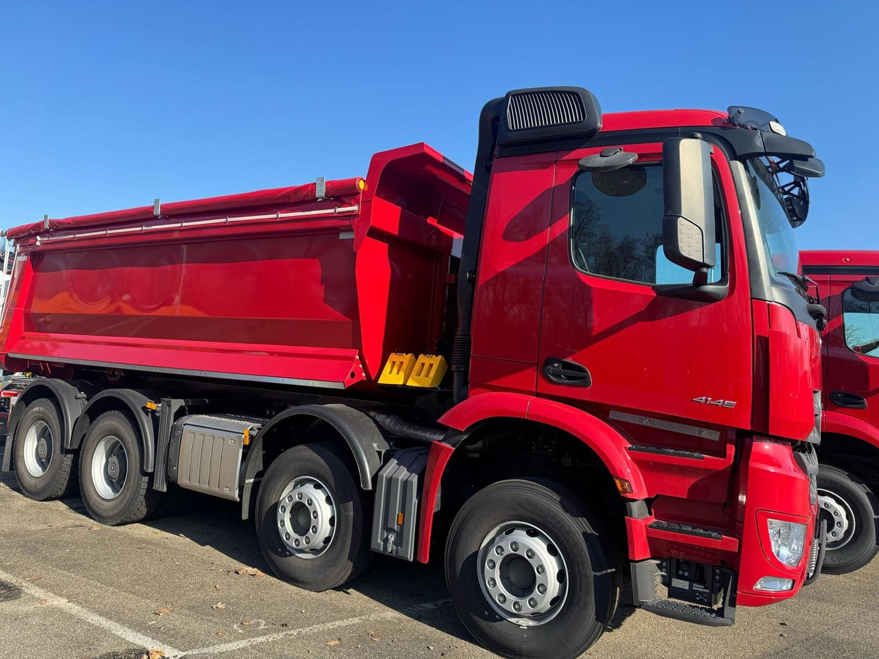 Mercedes-Benz Arocs 4145 K 8x4/4 Arocs 4145 K 8x4/4, Grounder, MultimediaCockpit, Navi, Stahlmulde ca. 16m³ - Внедорожный самосвал: фото 3 Mercedes-Benz Arocs 4145 K 8x4/4 Arocs 4145 K 8x4/4, Grounder, MultimediaCockpit, Navi, Stahlmulde ca. 16m³ - Внедорожный самосвал: фото 3