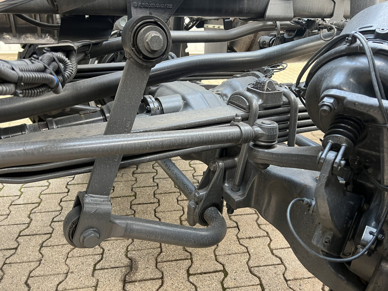 Новый Грузовик-шасси Mercedes-Benz Arocs 4151 AK 8x8/4 Arocs 4151 AK 8x8/4, Grounder: фото 15