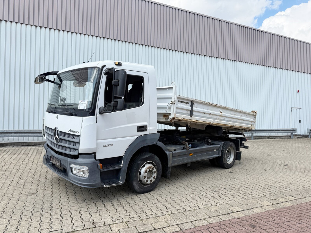 Mercedes-Benz Atego 1223 K 4x2 Atego 1223 K 4x2, 2x AHK - Самосвал: фото 1 Mercedes-Benz Atego 1223 K 4x2 Atego 1223 K 4x2, 2x AHK - Самосвал: фото 1