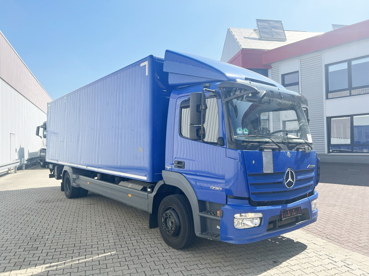 Грузовик с закрытым кузовом Mercedes-Benz Atego 1230 L 4x2 Atego 1230 L 4x2, LBW, Dautel, 1,5t: фото 8 Грузовик с закрытым кузовом Mercedes-Benz Atego 1230 L 4x2 Atego 1230 L 4x2, LBW, Dautel, 1,5t: фото 8