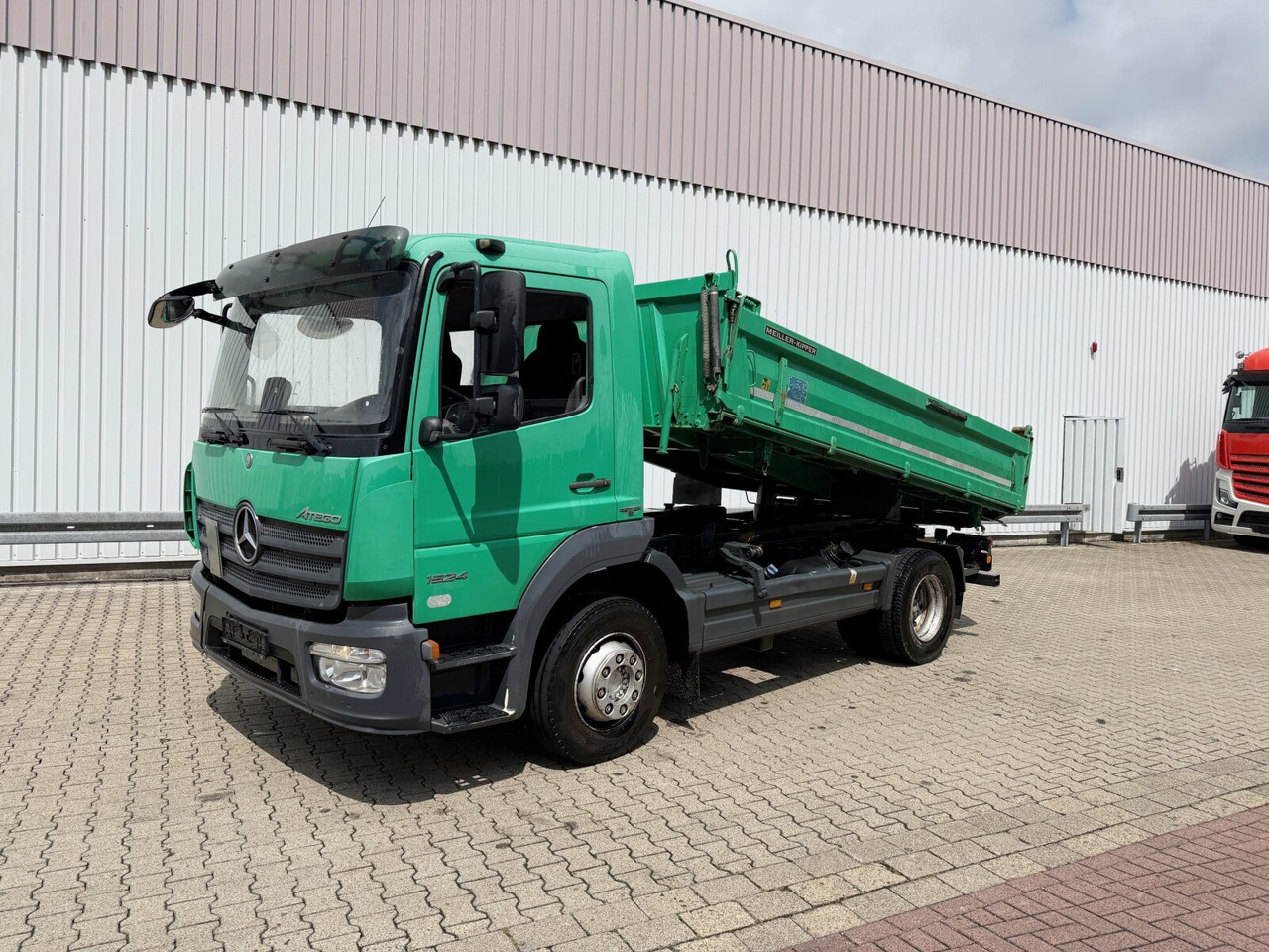 Mercedes-Benz Atego 1524 K 4x2 Atego 1524 K 4x2 - Самосвал: фото 1 Mercedes-Benz Atego 1524 K 4x2 Atego 1524 K 4x2 - Самосвал: фото 1