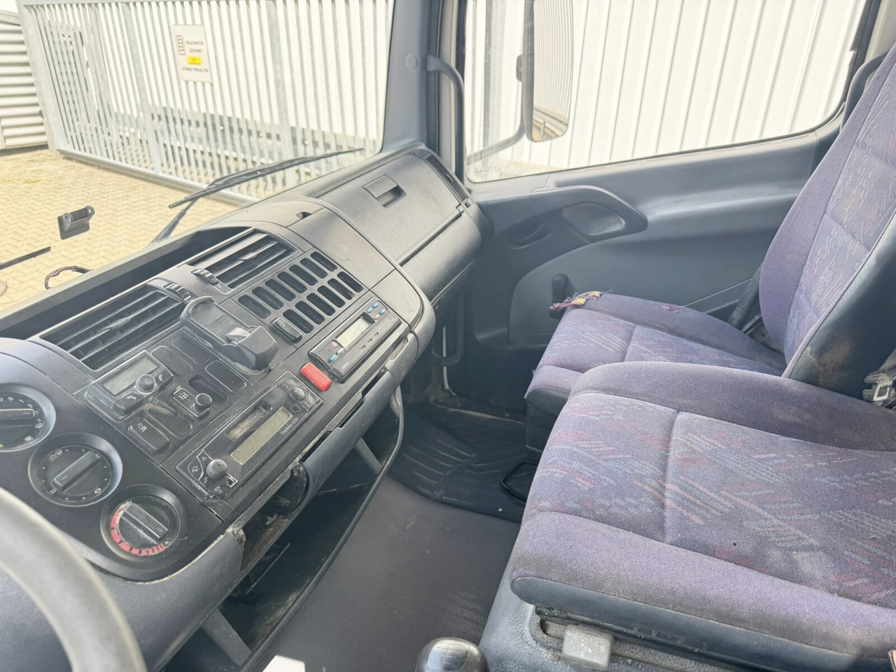 Mercedes-Benz Atego 815 K 4x2 Atego 815 K 4x2, 2 x AHK, Meiller - Самосвал: фото 2 Mercedes-Benz Atego 815 K 4x2 Atego 815 K 4x2, 2 x AHK, Meiller - Самосвал: фото 2