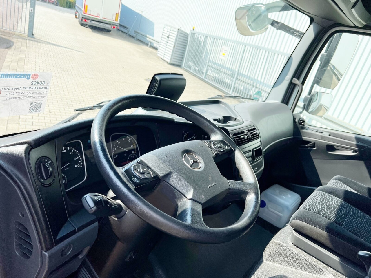 Mercedes-Benz Atego 818 L 4x2 Atego 818 L 4x2 mit Sörensen LBW - Тентованный грузовик: фото 4 Mercedes-Benz Atego 818 L 4x2 Atego 818 L 4x2 mit Sörensen LBW - Тентованный грузовик: фото 4