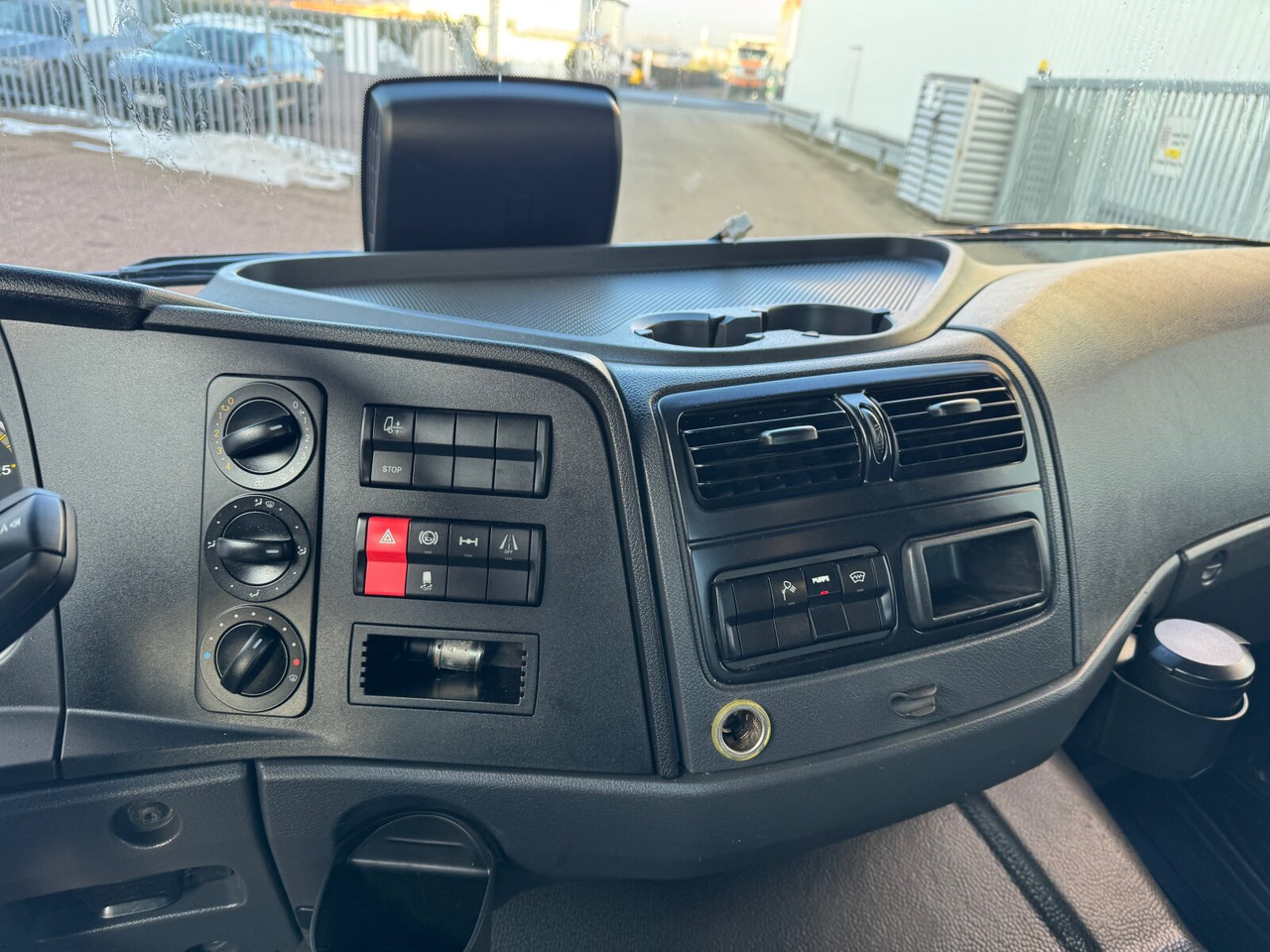 Крюковой мультилифт Mercedes-Benz Atego 824 L 4x2 Atego 824 L 4x2, Motorabtrieb, City-Abroller: фото 5
