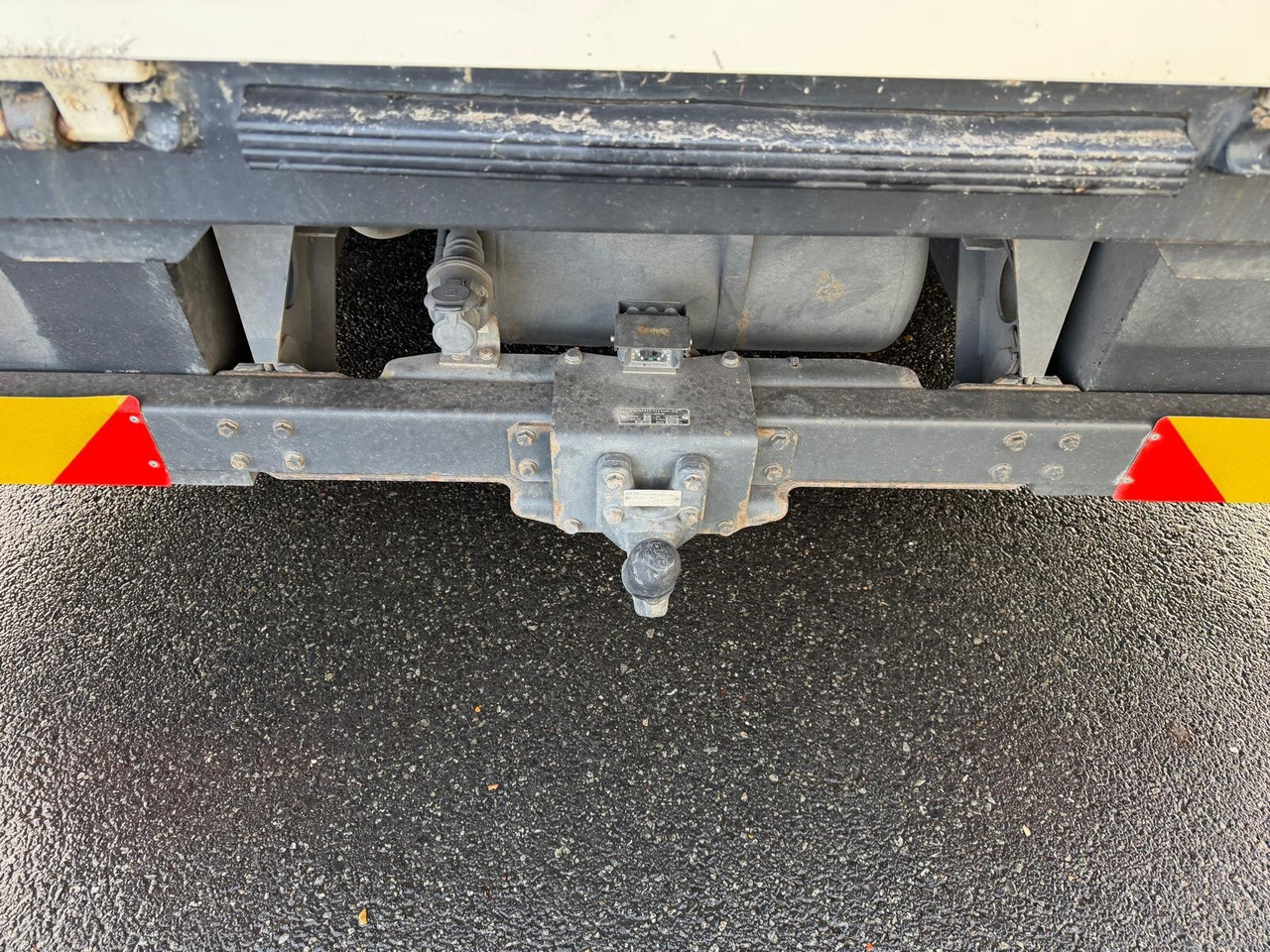 Mercedes-Benz Atego Atego 816 4 x 2 - Грузовик бортовой/ Платформа: фото 4 Mercedes-Benz Atego Atego 816 4 x 2 - Грузовик бортовой/ Платформа: фото 4