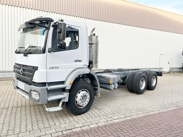 Mercedes-Benz Axor 2633 K 6x4 RHD Axor 2633 K 6x4 RHD - Грузовик-шасси: фото 1 Mercedes-Benz Axor 2633 K 6x4 RHD Axor 2633 K 6x4 RHD - Грузовик-шасси: фото 1