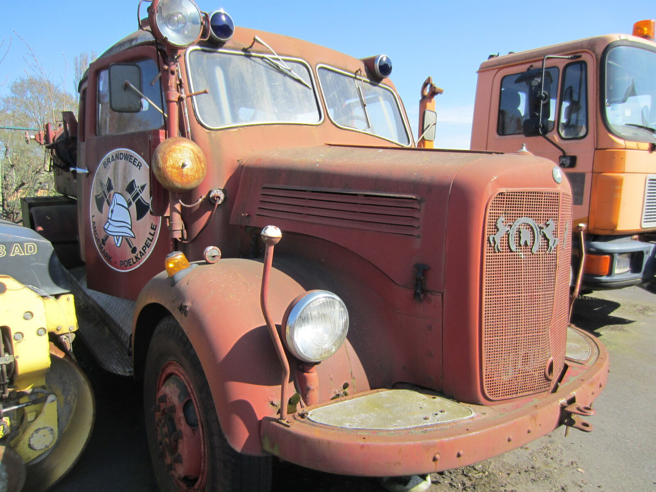 Mercedes-Benz  - Пожарная машина: фото 1 Mercedes-Benz  - Пожарная машина: фото 1