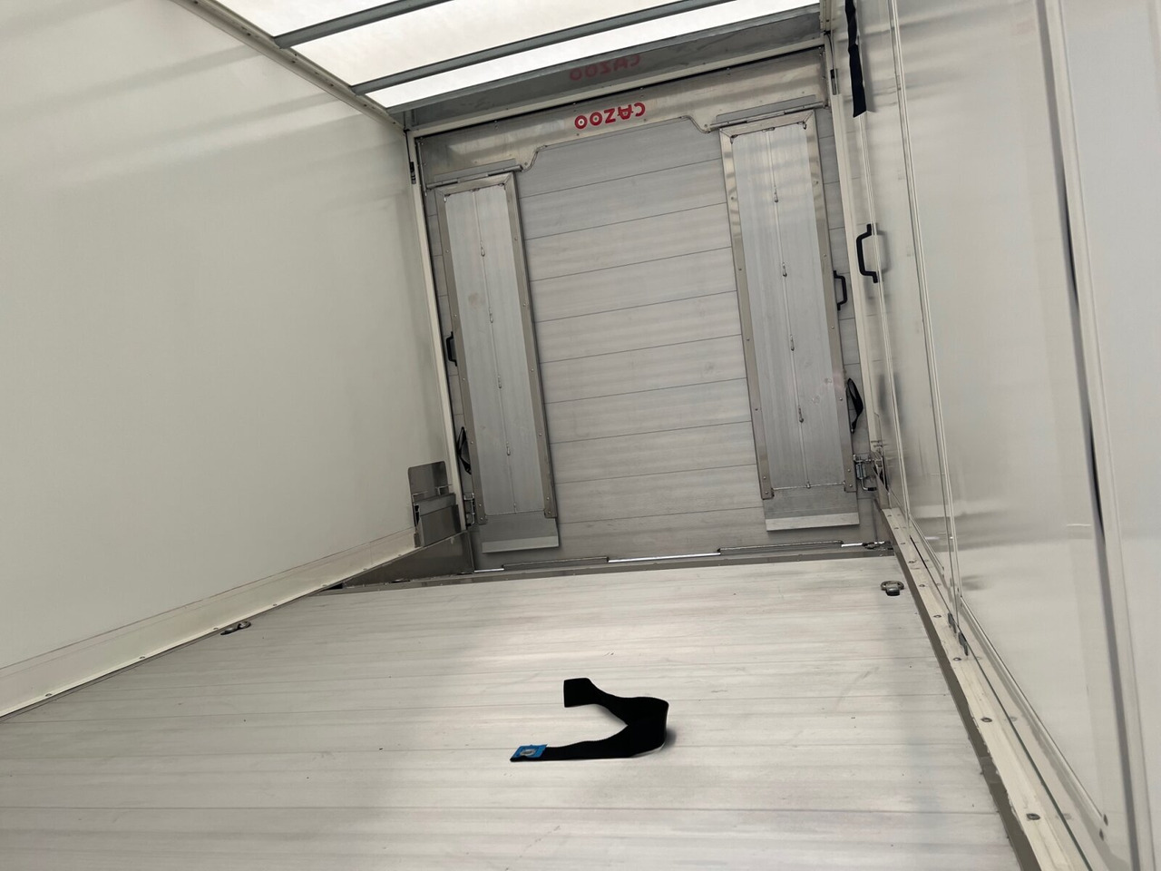 Mercedes-Benz Sprinter 516 FG 4x2 Sprinter 516 FG 4x2, MBUX, Autotransporter Comear - Цельнометаллический фургон: фото 4 Mercedes-Benz Sprinter 516 FG 4x2 Sprinter 516 FG 4x2, MBUX, Autotransporter Comear - Цельнометаллический фургон: фото 4