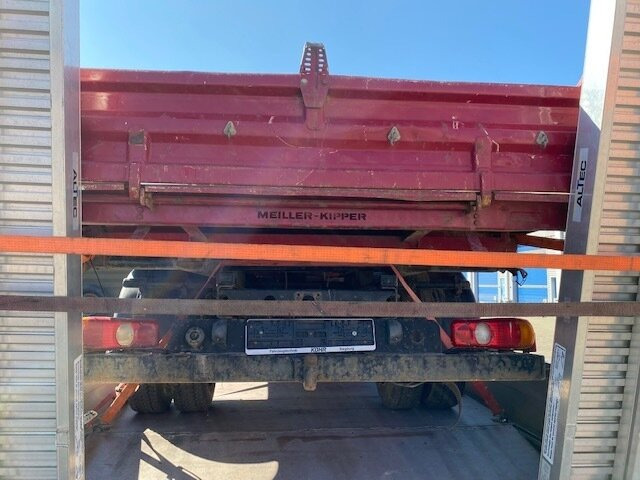 Самосвал Mitsubishi Canter Fuso 7C15D 4x2 Canter Fuso 7C15D 4x2, Wasserschaden!: фото 9 Самосвал Mitsubishi Canter Fuso 7C15D 4x2 Canter Fuso 7C15D 4x2, Wasserschaden!: фото 9