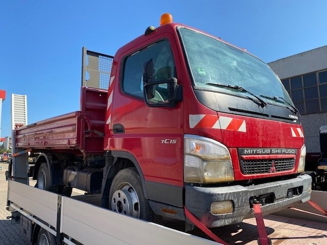 Самосвал Mitsubishi Canter Fuso 7C15D 4x2 Canter Fuso 7C15D 4x2, Wasserschaden!: фото 7 Самосвал Mitsubishi Canter Fuso 7C15D 4x2 Canter Fuso 7C15D 4x2, Wasserschaden!: фото 7