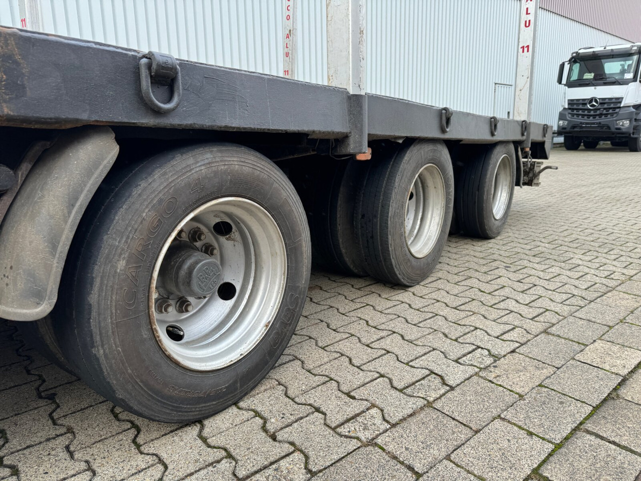 ST1024P4-13,6 SCHROEDER ST1024P4-13,6, Rungen anlegbar - Полуприцеп лесовоз: фото 2 ST1024P4-13,6 SCHROEDER ST1024P4-13,6, Rungen anlegbar - Полуприцеп лесовоз: фото 2