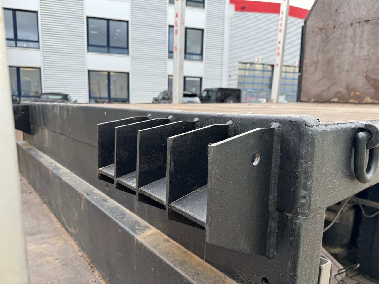 ST1024P4-13,6 SCHROEDER ST1024P4-13,6, Rungen anlegbar - Полуприцеп лесовоз: фото 4 ST1024P4-13,6 SCHROEDER ST1024P4-13,6, Rungen anlegbar - Полуприцеп лесовоз: фото 4