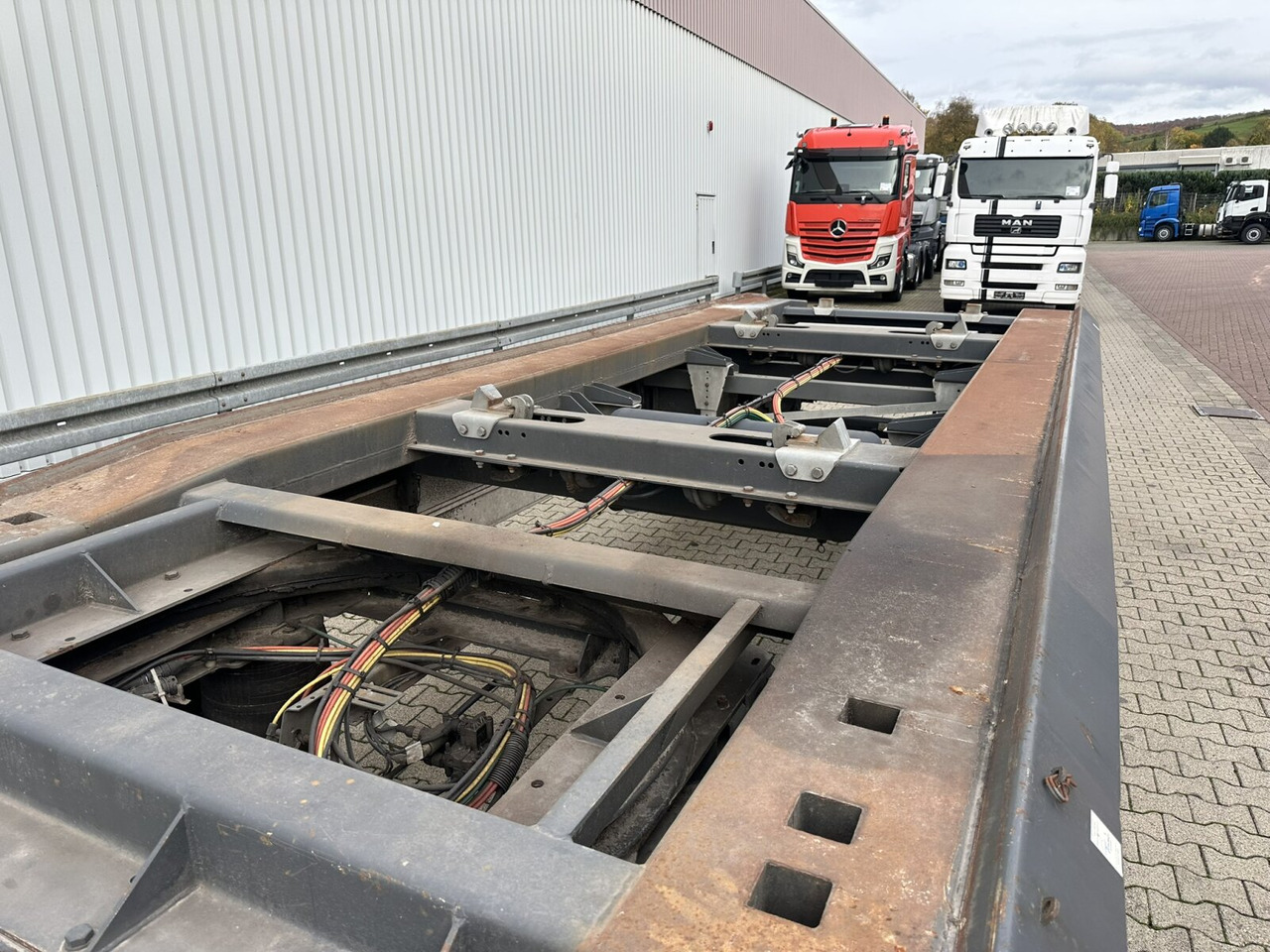 Schmitz Cargobull ACF 18 ACF 18  Abrollanhänger - Прицеп мультилифт/ Бункеровоз: фото 2 Schmitz Cargobull ACF 18 ACF 18  Abrollanhänger - Прицеп мультилифт/ Бункеровоз: фото 2