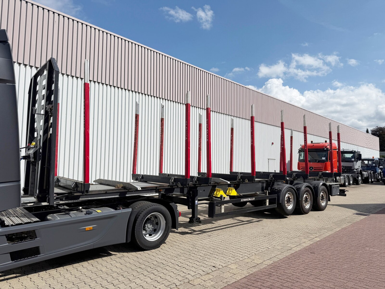 Schwarzmüller 3-Achs Holzauflieger 3-Achs Holzauflieger, Liftachse, MEHRFACH VORHANDEN! - Полуприцеп лесовоз: фото 1 Schwarzmüller 3-Achs Holzauflieger 3-Achs Holzauflieger, Liftachse, MEHRFACH VORHANDEN! - Полуприцеп лесовоз: фото 1