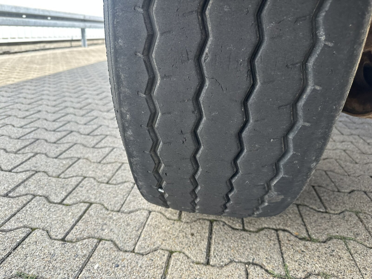 Schwarzmüller M-Serie M-Serie, Alu-Bordwände, ca. 11m³ - Самосвальный прицеп: фото 3 Schwarzmüller M-Serie M-Serie, Alu-Bordwände, ca. 11m³ - Самосвальный прицеп: фото 3
