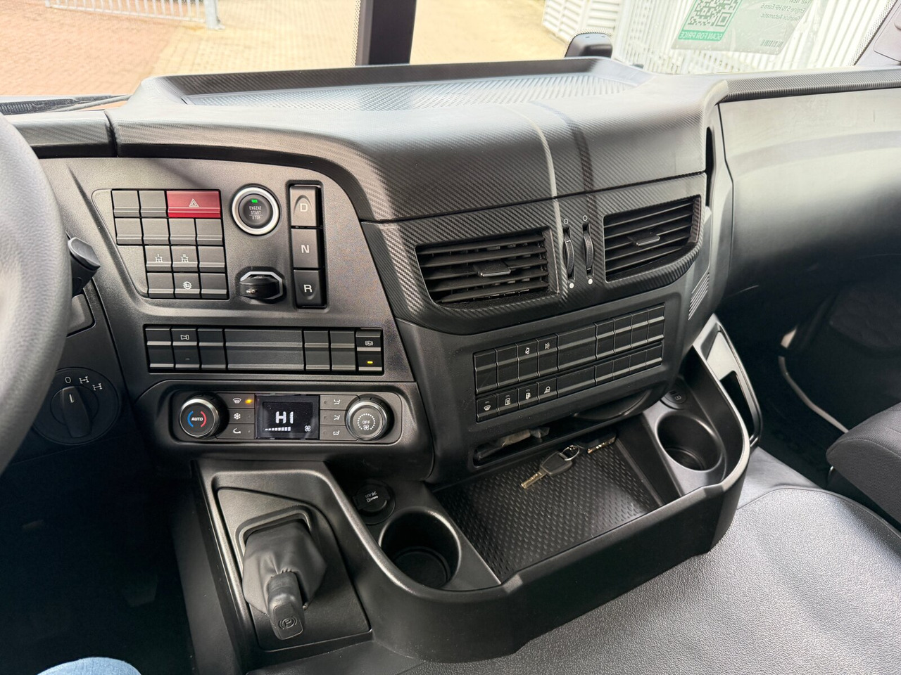 T-Way AT410T51/58 8x4 T-Way AT410T51/58 8x4, Retarder, 4x VORHANDEN! - Самосвал: фото 4 T-Way AT410T51/58 8x4 T-Way AT410T51/58 8x4, Retarder, 4x VORHANDEN! - Самосвал: фото 4