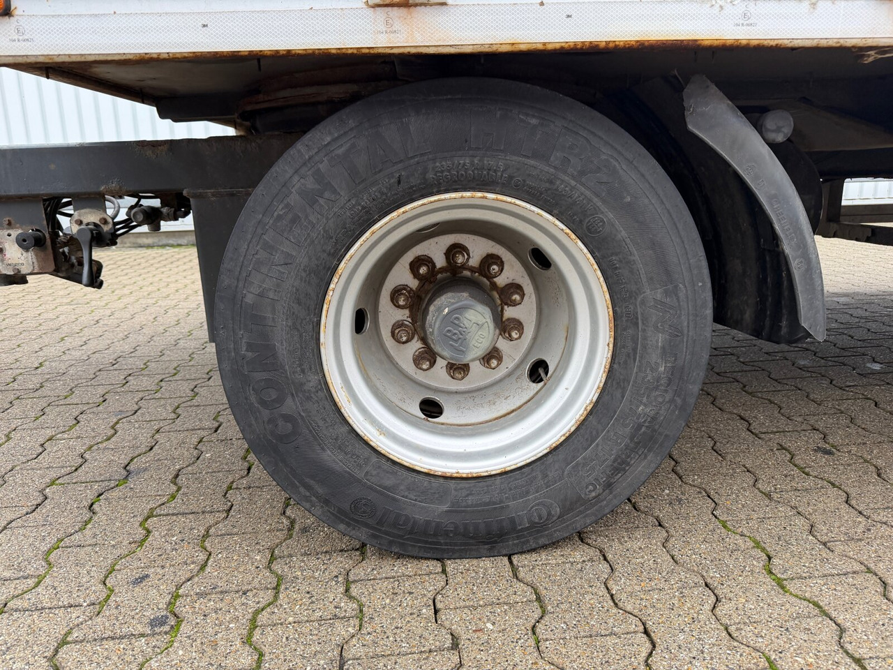 Прицеп бортовой/ Платформа TP-BW 20,0 TP-BW 20,0, Twist-Lock: фото 10 Прицеп бортовой/ Платформа TP-BW 20,0 TP-BW 20,0, Twist-Lock: фото 10