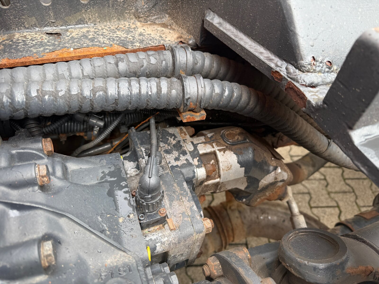 Trakker AT190T33W/P 4x4 Trakker AT190T33W/P 4x4, Winterdienstausstattung - Крюковой мультилифт: фото 2 Trakker AT190T33W/P 4x4 Trakker AT190T33W/P 4x4, Winterdienstausstattung - Крюковой мультилифт: фото 2