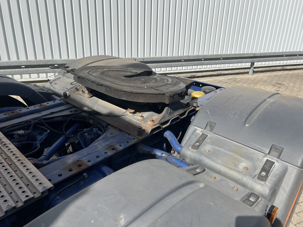 MAN TGX 26.500 6X2/4 BLS TGX 26.500 6X2/4 BLS, Intarder, Vorlauflenk-/lift, Standklima, XXL-Fahrerhaus - Тягач: фото 2 MAN TGX 26.500 6X2/4 BLS TGX 26.500 6X2/4 BLS, Intarder, Vorlauflenk-/lift, Standklima, XXL-Fahrerhaus - Тягач: фото 2