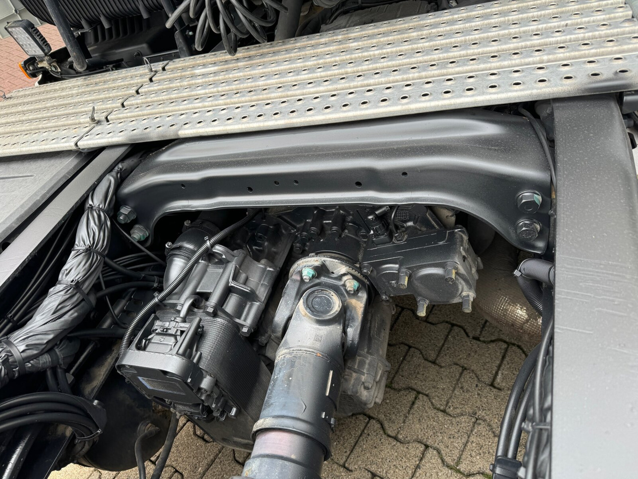 MAN TGX 33.510 6x4 BL SA TGX 33.510 6x4 BL SA, Retarder, GX-Fahrerhaus в лизинг MAN TGX 33.510 6x4 BL SA TGX 33.510 6x4 BL SA, Retarder, GX-Fahrerhaus: фото 14 MAN TGX 33.510 6x4 BL SA TGX 33.510 6x4 BL SA, Retarder, GX-Fahrerhaus в лизинг MAN TGX 33.510 6x4 BL SA TGX 33.510 6x4 BL SA, Retarder, GX-Fahrerhaus: фото 14