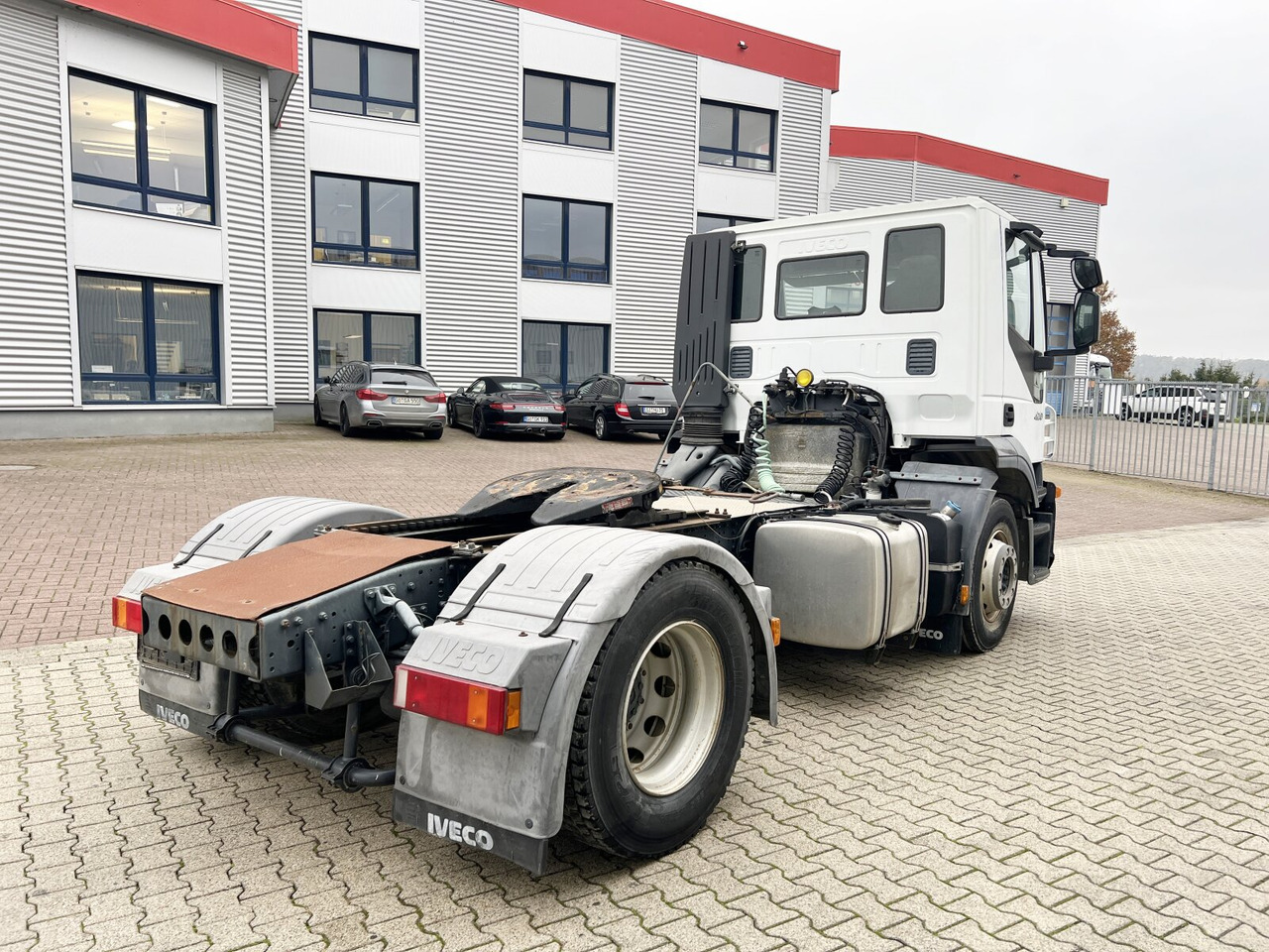 Stralis AD440S42T/P 4x2 Stralis AD440X42T/P 4x2, Ex- в лизинг Stralis AD440S42T/P 4x2 Stralis AD440X42T/P 4x2, Ex-: фото 9