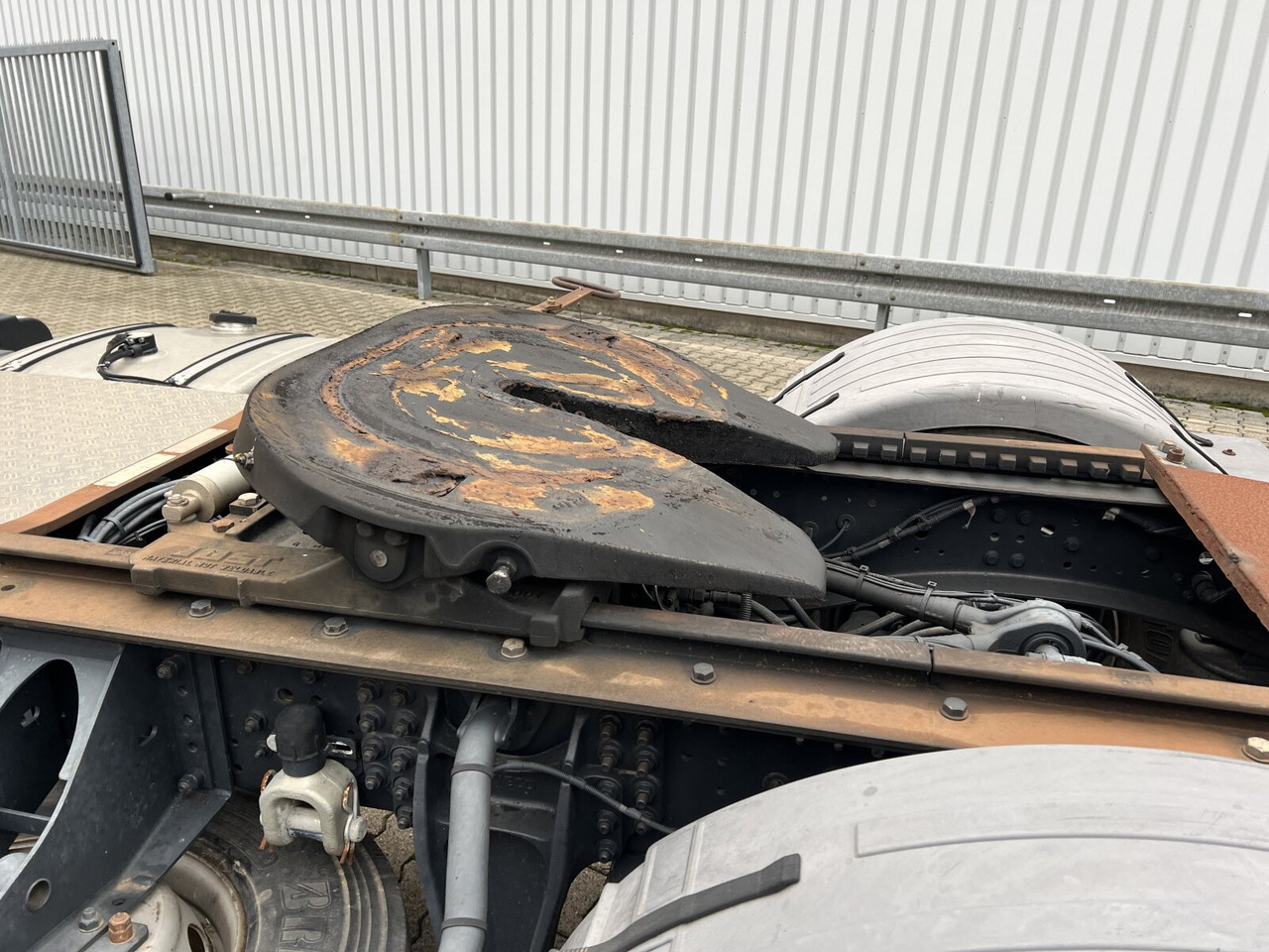 Stralis AD440S42T/P 4x2 Stralis AD440X42T/P 4x2, Ex- в лизинг Stralis AD440S42T/P 4x2 Stralis AD440X42T/P 4x2, Ex-: фото 12