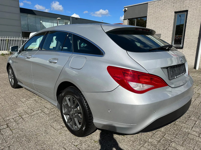 Mercedes-Benz CLA-Klasse 200 D - SHOOTING BRAKE + STANDKLIMA + NAVI - Легковой автомобиль: фото 3 Mercedes-Benz CLA-Klasse 200 D - SHOOTING BRAKE + STANDKLIMA + NAVI - Легковой автомобиль: фото 3