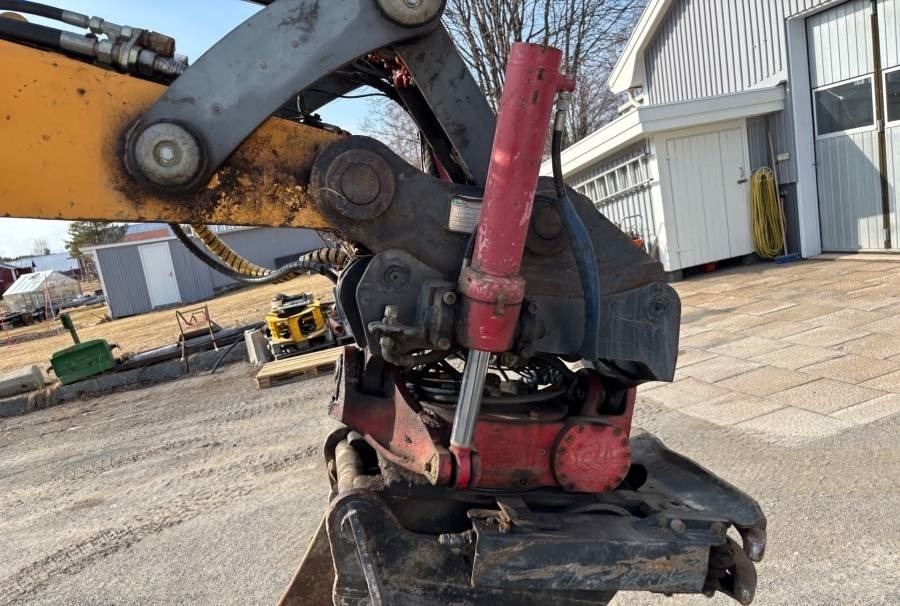 Колёсный экскаватор Liebherr A 914 Litronic A2-PL Tiltrotator 30Km/h: фото 13 Колёсный экскаватор Liebherr A 914 Litronic A2-PL Tiltrotator 30Km/h: фото 13